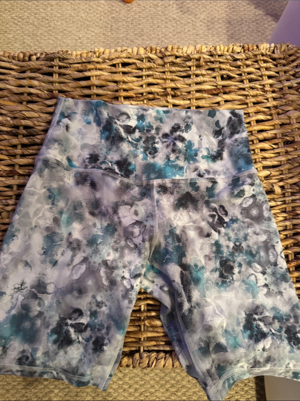 lululemon athletica Teal, Gray and Black Floral Bike Shorts
